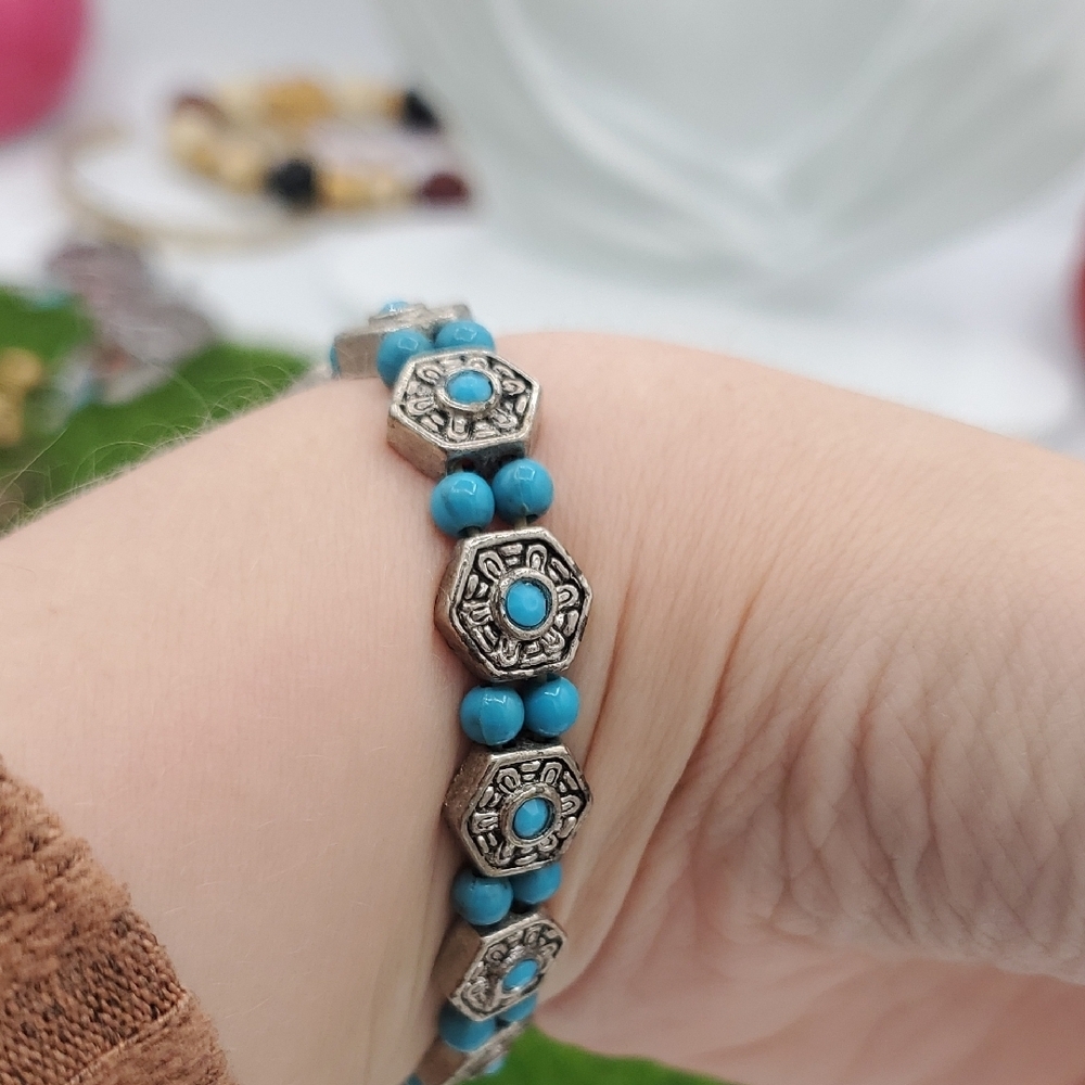 Aztec Turquoise Bracelet Stretch B3001